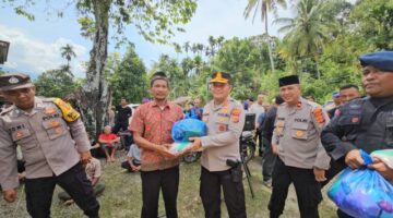 Polres Aceh Tenggara Hadirkan Harapan di Tengah Banjir, 365 Paket Bantuan Disalurkan untuk Warga Ketambe dan Salim Pinim