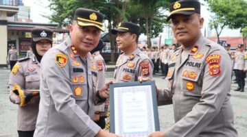 Kapolres Aceh Tenggara Beri Penghargaan Tiga Kapolsek Terbaik, Kebersihan Mako Jadi Perhatian