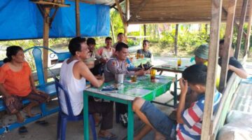Personel Babul Makmur Sampaikan Imbauan Karhutla Saat Sawe Kede Kopi