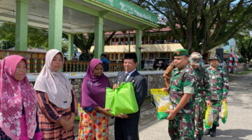 Pembukaan TMMD ke-130 TA 2026, Kodim 0113/Gayo Lues Salurkan Bantuan Sembako kepada Warakawuri dan Masyarakat Kurang Mampu