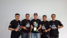 Gambar : Nomor 2 dari kiri  Dewan Pembina dan Penasihat PT. Nawaitu Talenta Nusantara, Kompol Bambang H. Tarigan, S.H., M.H bersamaDirektur Competition PT. NTN, M. Ridhwan, serta Direktur Finance, Business, and Marketing PT. NTN, Zul Iskandar.